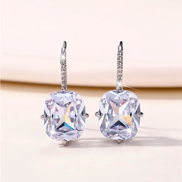 Luxury White Cubic Zirconia Dangle Earrings - Picture 2 of 4